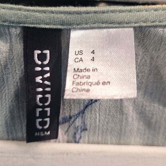 NWT H&M Divided Lt Green Floral Boho Peasant To Sz 4 Long Sleeve Ruffle V-Neck - Picture 2 of 6